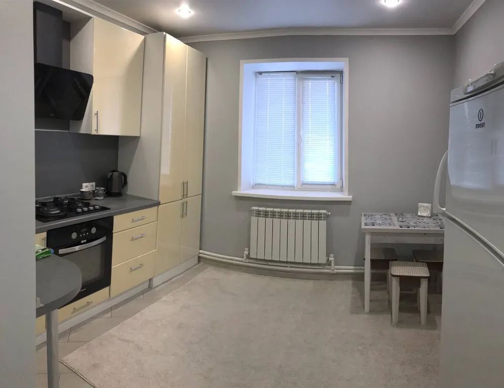 Чистая уютная квартира в экологически чистом районе — аренда посуточно в Орёл