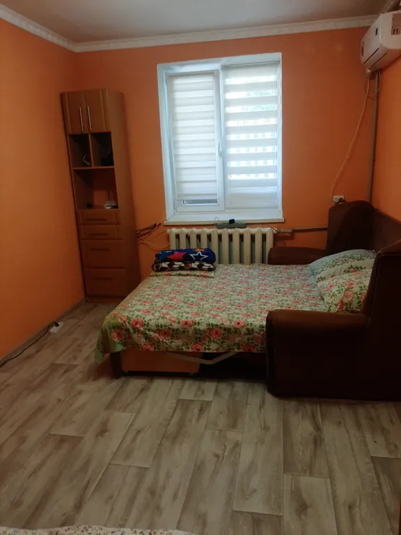 Коттедж Домик с беседкой — Евпатория