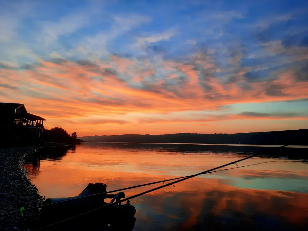 Коттедж на берегу Ангары