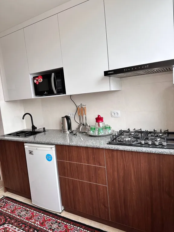 Апартамент с садом