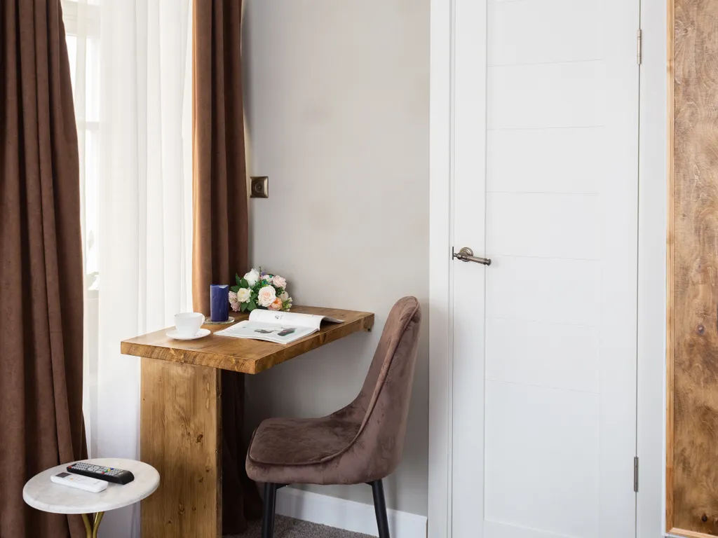 Квартира Квартира Трехместный номер Делюкс с видом на город — Москва