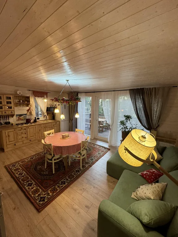 Коттедж Левый домик — Архыз