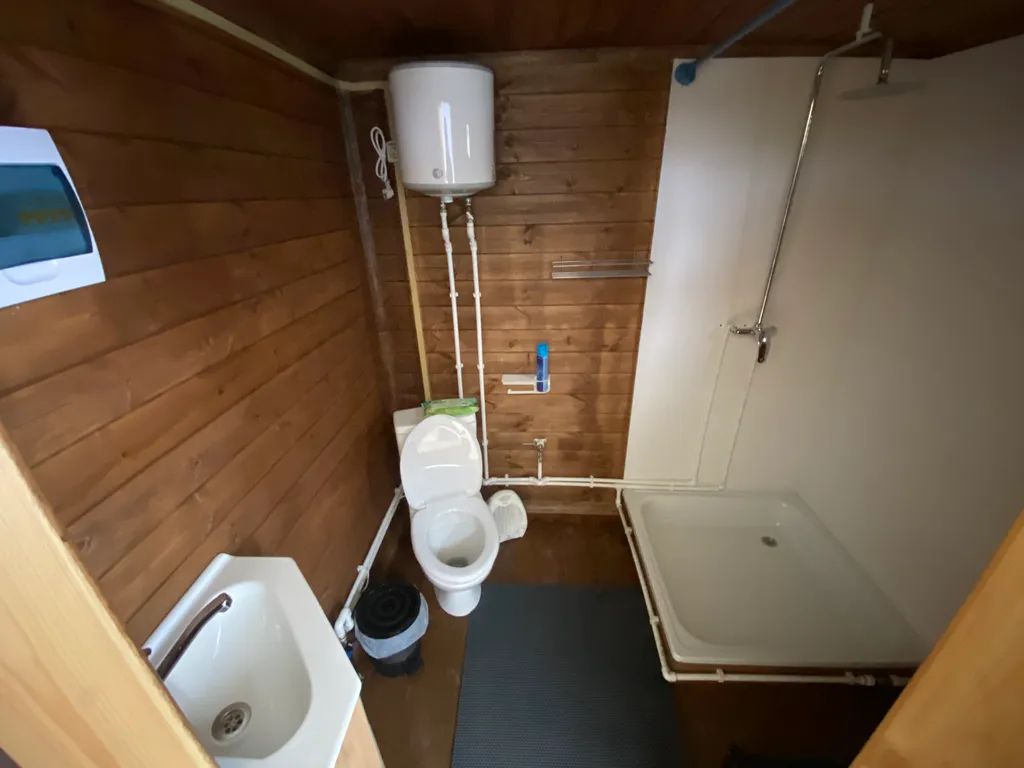 Афрейм Выходной-и-точка