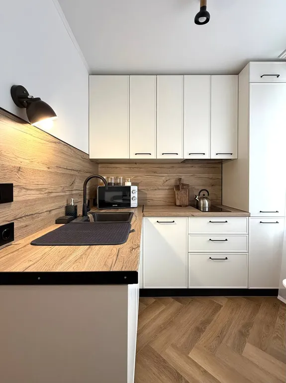 Уютная, дизайнерская квартира в центре города