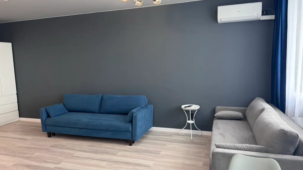 Квартира-студия с видом на город