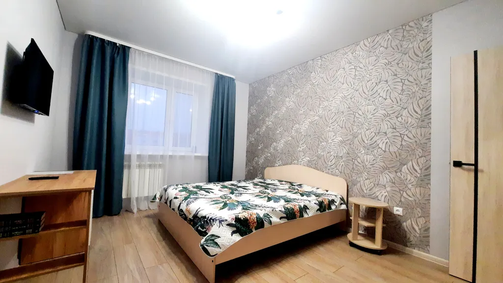 Апартаменты в новом кирпичном доме с современным ремонтом