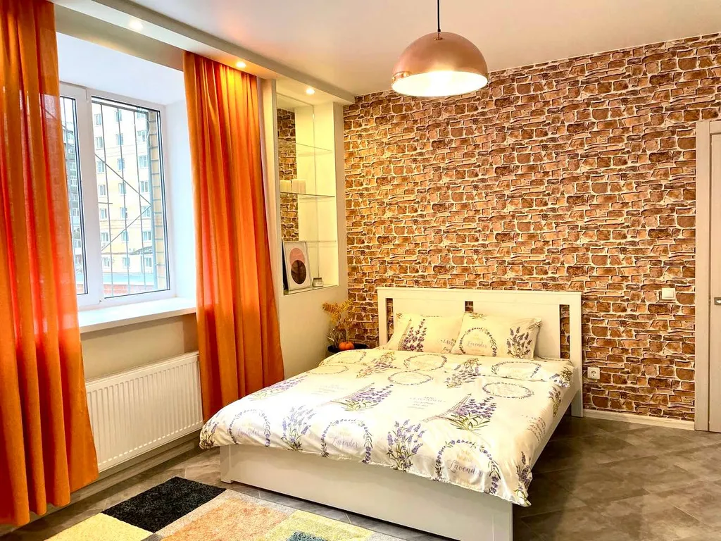 Яркая квартира в центре с кофеваркой — аренда посуточно в Пермь