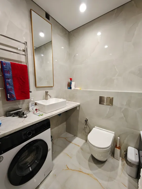 Новостройка, новая квартира, есть всё для комфортного проживания