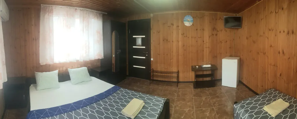 Квартира Трехместная комната с видом на горы — Геленджик