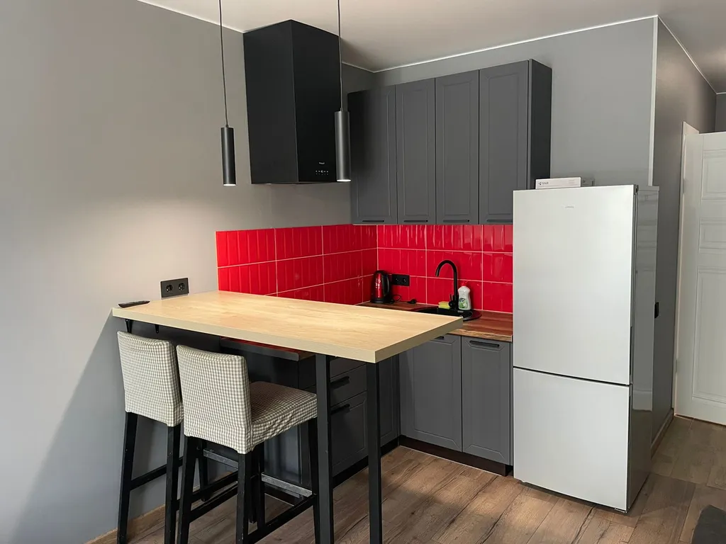 Красивая студия около Меги