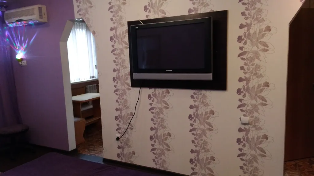 Уютная квартира — аренда посуточно в Волжский