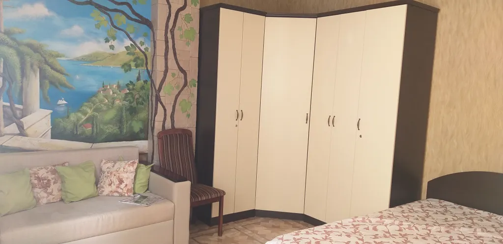 Квартира Просторная квартира в 10 минутах пешком от моря, парковка — Геленджик