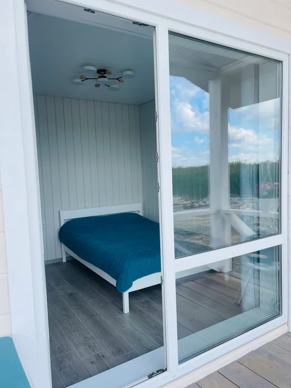 Дом на берегу озера Логмозеро