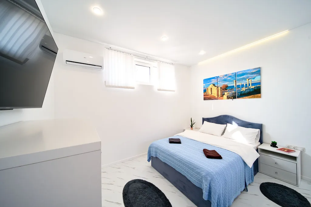 Квартира Снять Апартаменты на мысе Фиолент у моря в частном доме в Севастополе — Севастополь