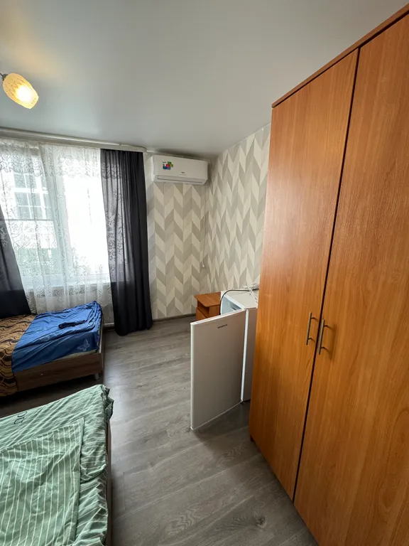 В дали от городской суеты комната в частном доме