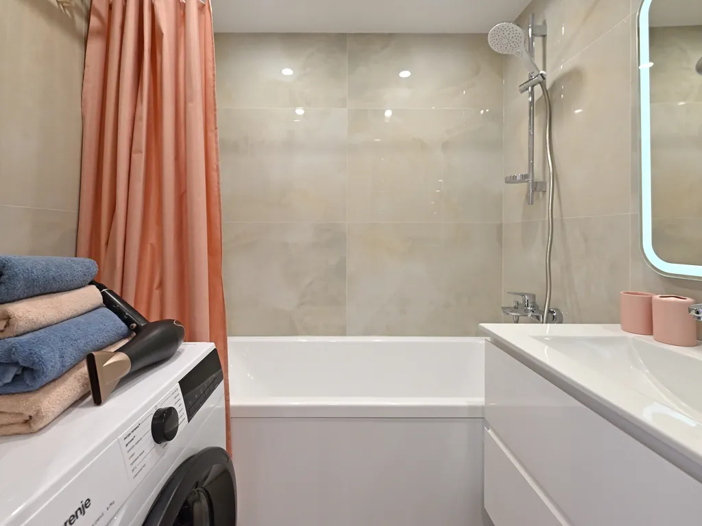 Каникулы в Кениге в центре Рыбной деревни у Кафедрального собора