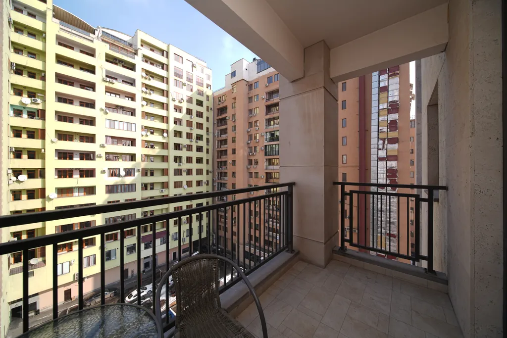 Улучшенные апартаменты с балконом