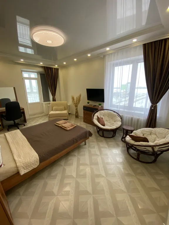 Квартира на набережной