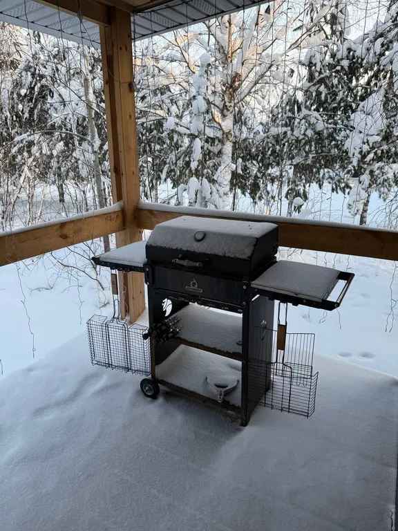 Gray House - загородный домик для уединённого отдыха