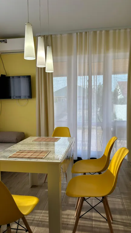 Уютный домик с баней у реки