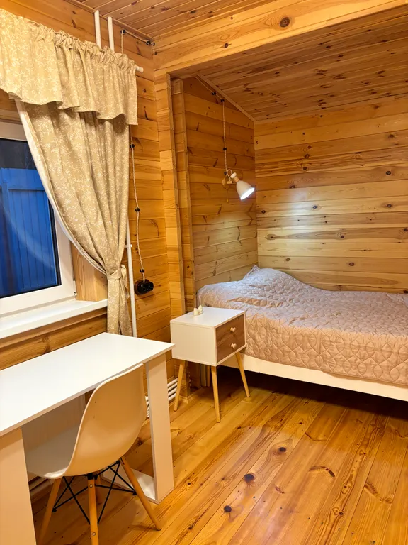 Дом у озера, Баглачевские дачи