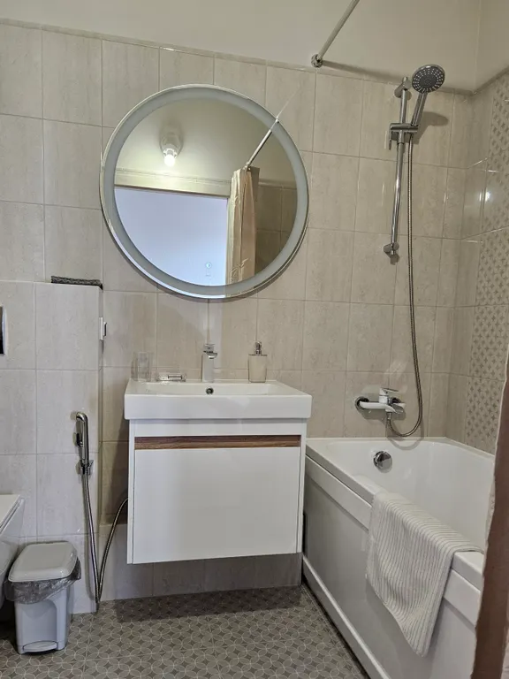 Новая квартира с 3 спальнями, видом на центр города и шикарные закаты