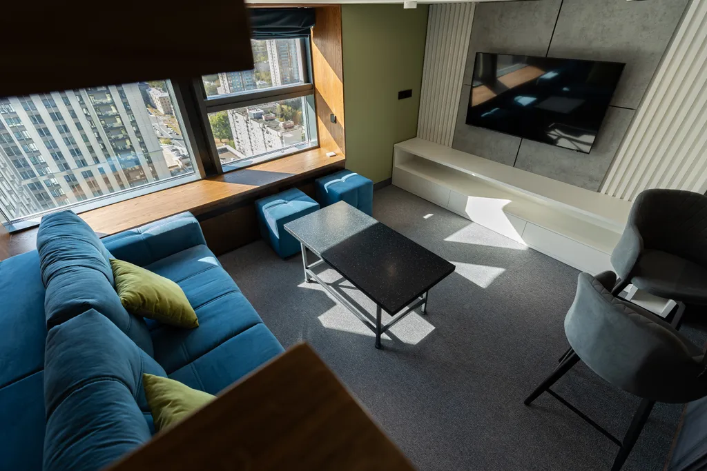 Видовой двухуровневый лофт с дизайнерским ремонтом для 2-4 гостей