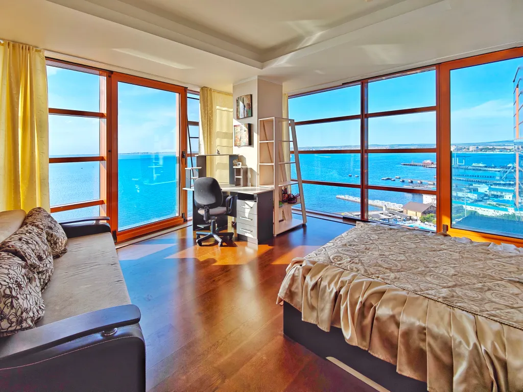 Шикарная видовая квартира в Золотой Бухте — аренда посуточно в Анапа