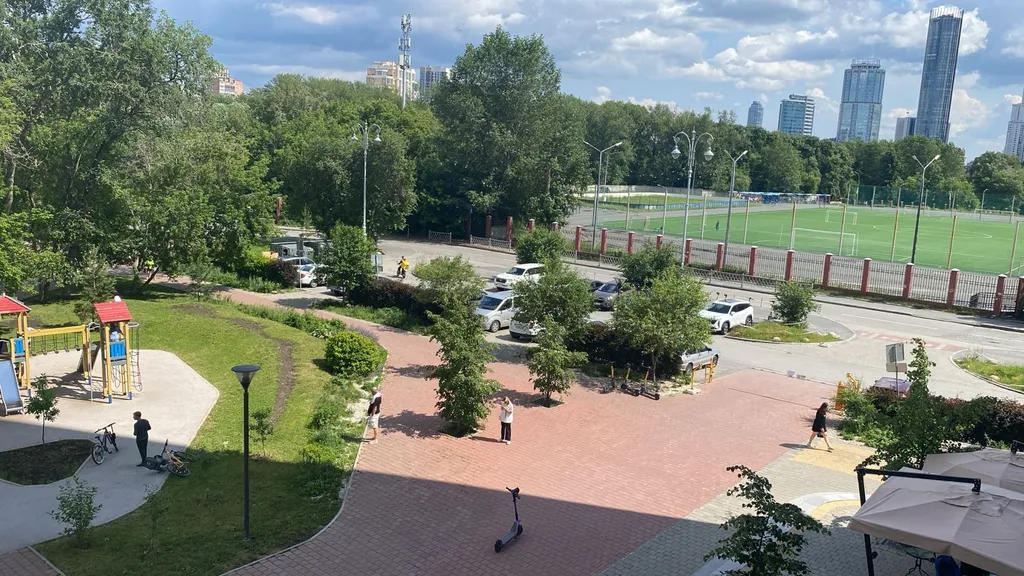 Квартира Уютная квартира в центре города с видом на пруд — Екатеринбург