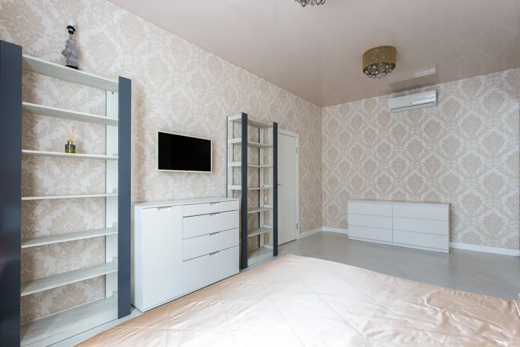 Шикарная квартира с тремя изолированными спальнями и двумя санузлами