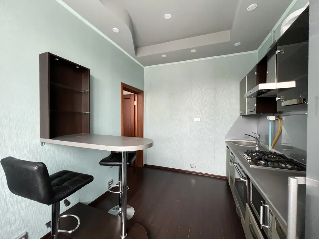 1‑комн. квартира в центре Мурманска на ул. Карла Маркса, 6/1