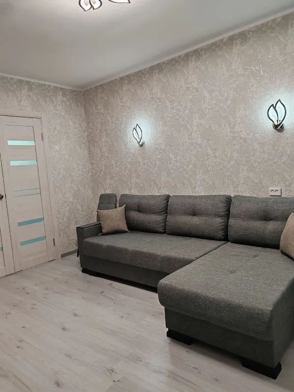 Квартира рядом с Лидским замком, вокзалами, центр города — аренда посуточно в Лида