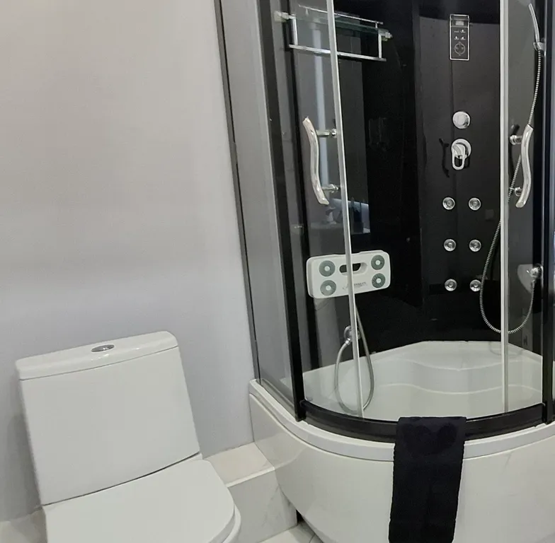 Студия с видом на Ангару