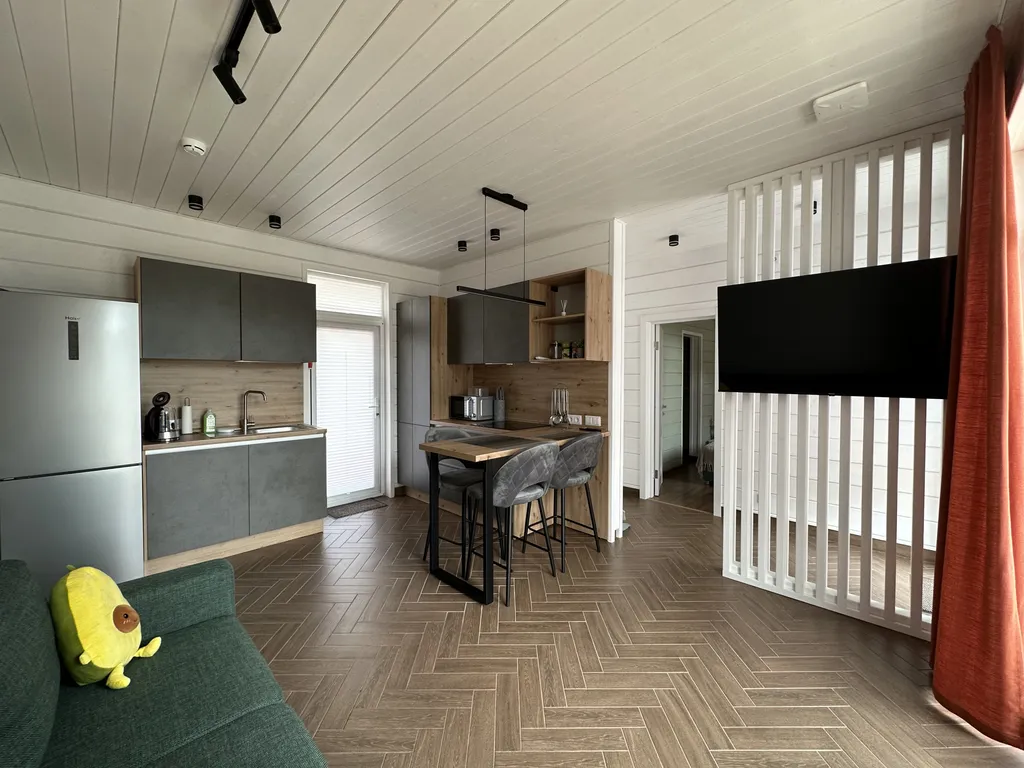 Уютный коттедж на территории Теннисной Академии