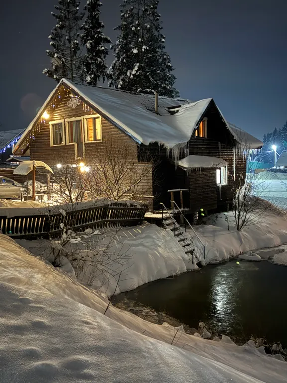 Коттедж Уютный дом на базе отдыха у воды Бабин двор — Васюково