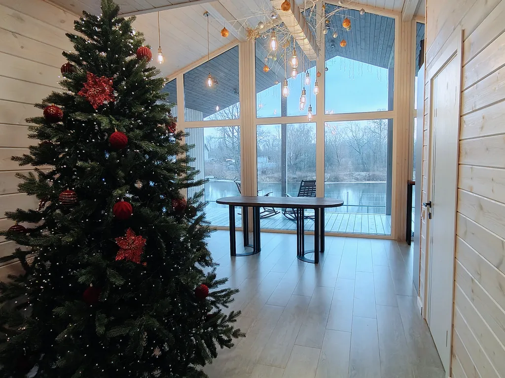 Дом с видом на озеро