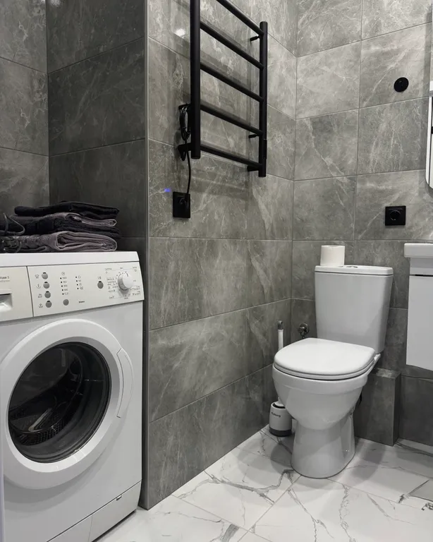 Стильная евродвушка с шикарными видами на город с 22 этажа