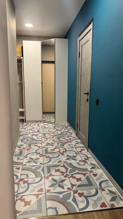 Большая студия в центре на 22 этаже с видом на реку и колесо обозрения