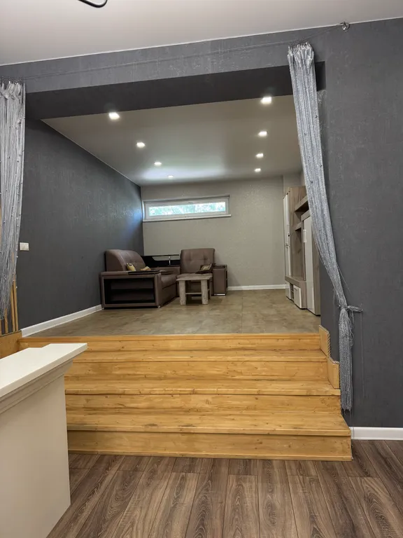 Дом 300 метров у озера