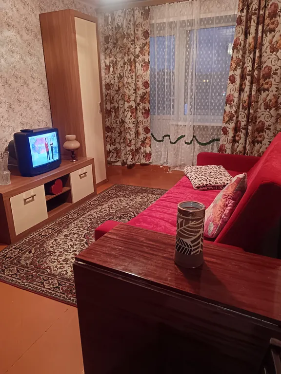 В 3 минутах ходьбы от метро 1-комнатная квартира — аренда посуточно в Екатеринбург