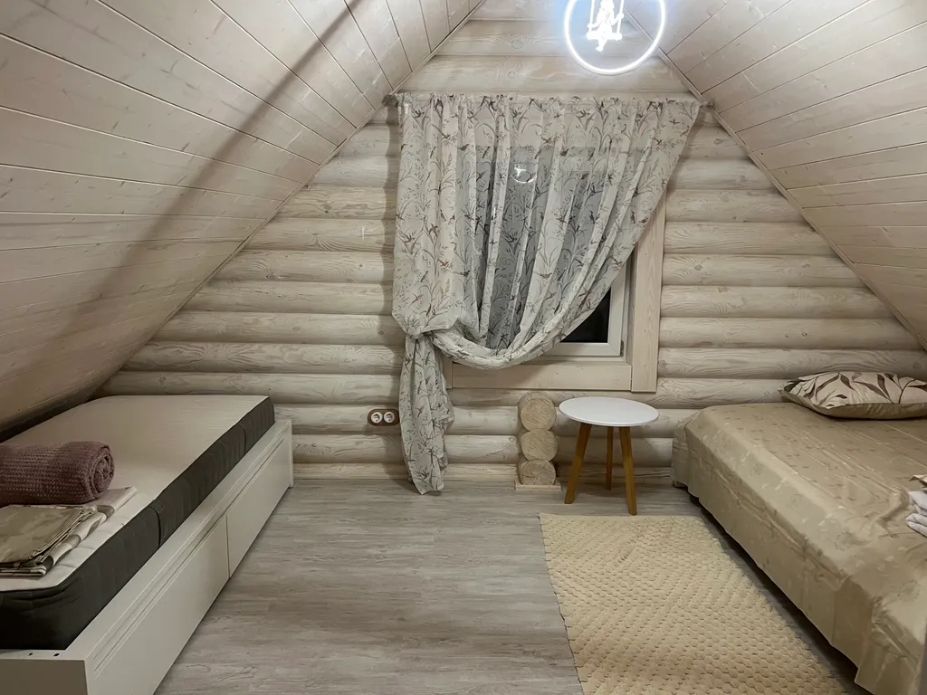 Коттедж Уютный бревенчатый домик — Истра