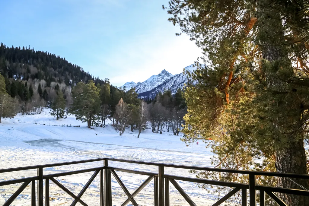 Коттедж с живописным видом на горы — аренда посуточно в Архыз