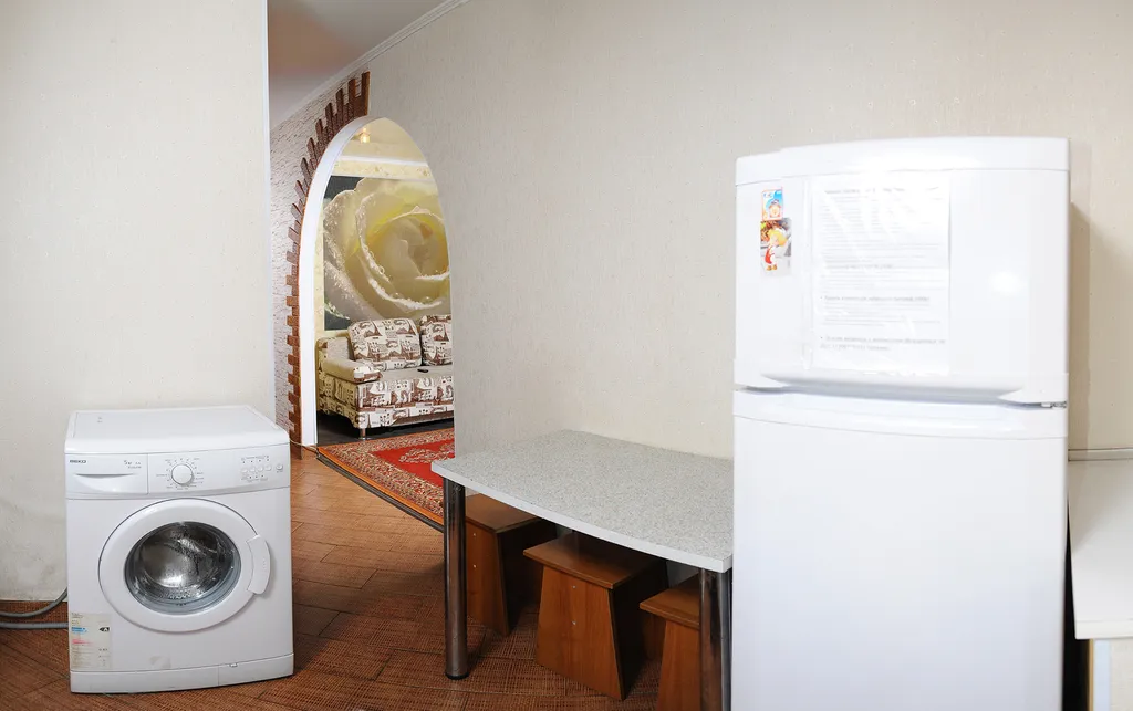 Квартира 2-комнатная Квартира — Омск