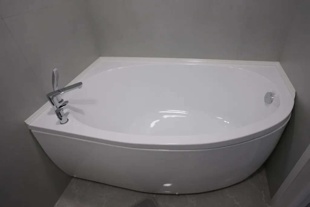 Чистая, уютная, свeтлая квaртиpа с новым евро ремонтом