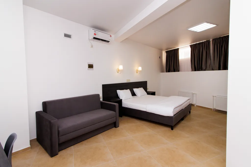 Квартира Студия Люди 5 — аренда посуточно в Керчь