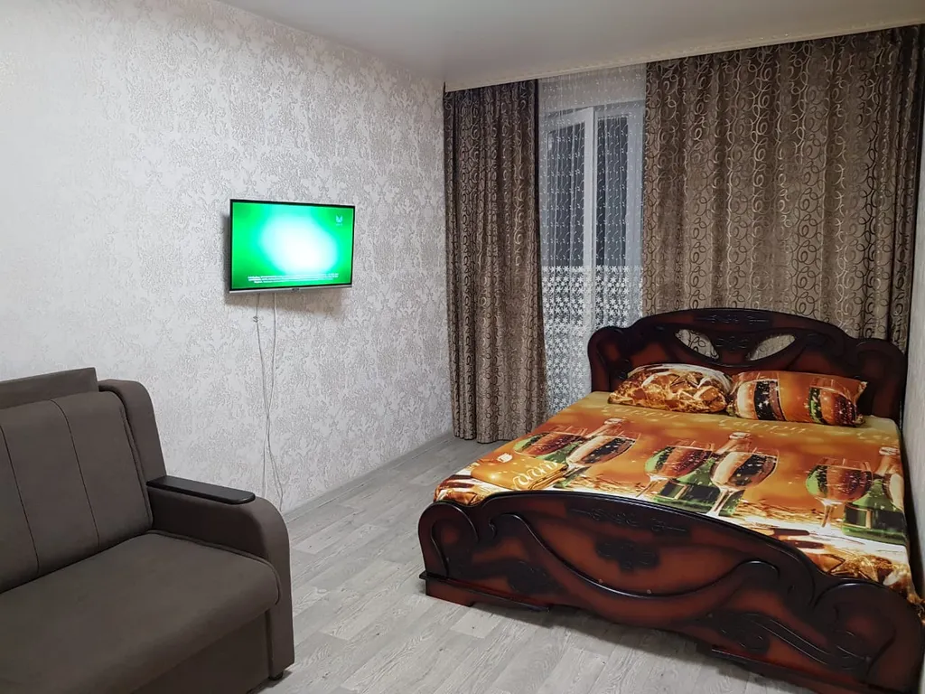 Уютная квартира — аренда посуточно в Волжский