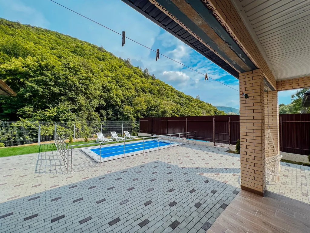 Коттедж Вилла на море — Прасковеевка