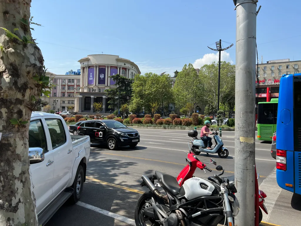 Престижный и уютный апартамент в центре города