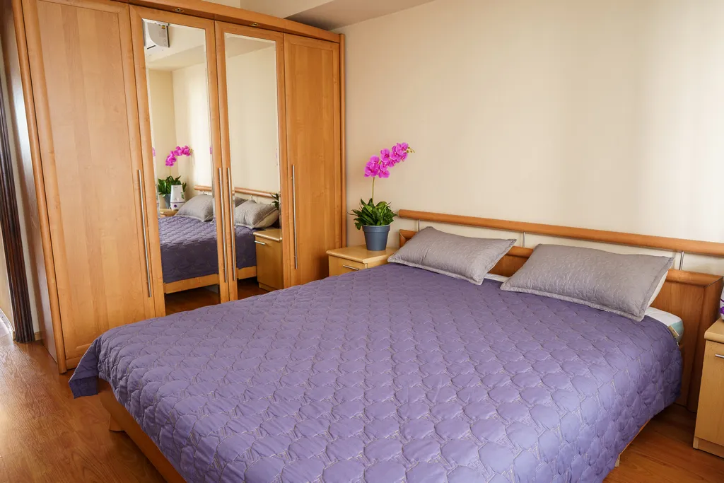 Двухкомнатная квартира рядом с Арбатом