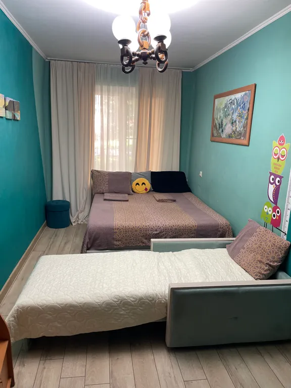 Комфортная квартира близ питьевой галереи